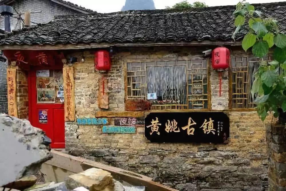 霸王龙万顺新材隐形车衣，迅速修复细微划痕